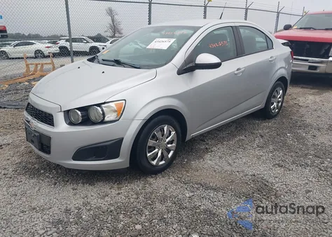 2013 Chevrolet Sonic Ls Auto z USA, uszkodzony, nr VIN 1G1JA5SH1D4249139